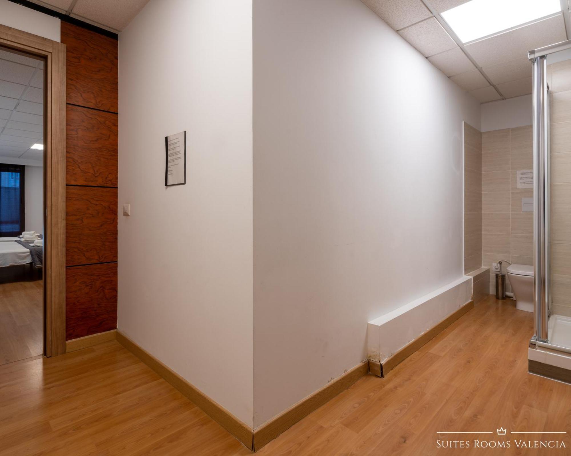 Suites Rooms Valencia Valência Quarto foto